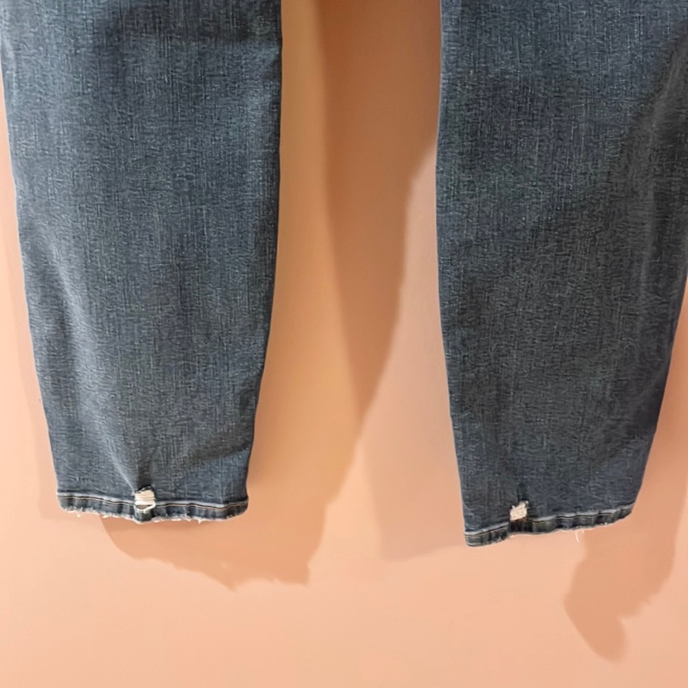 Good American Good Legs Jeans - Picture 8 of 8